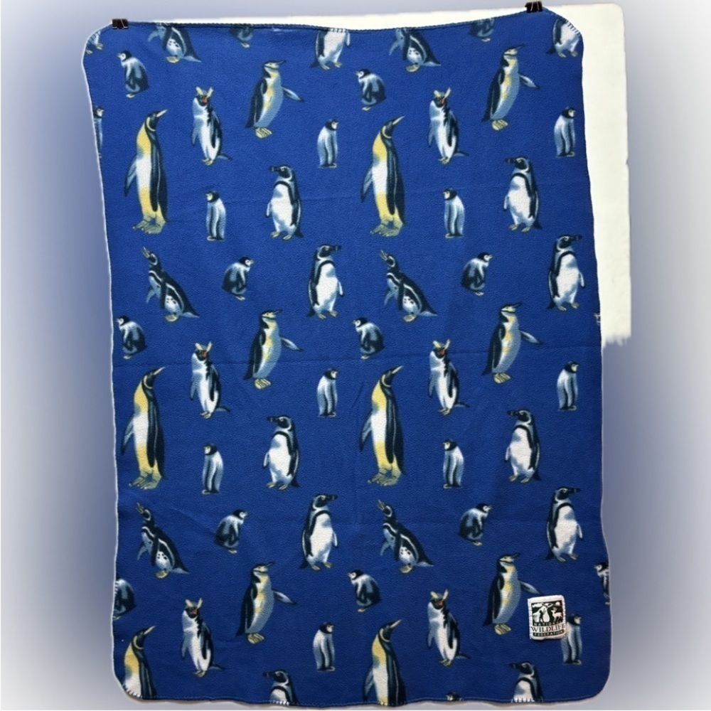 National Wildlife Federation Penguin Throw Blanket Plush 41X 54.5 Flannel Fleece